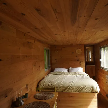 Roulotte Pour Amoureux De La Nature